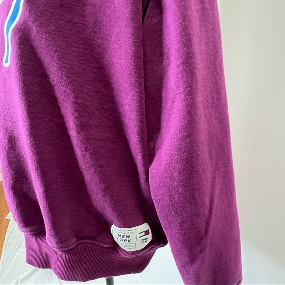 TOMMY HILFIGER WOMANS SWEATSHIRT PULLOVER, SIZE LARGE - Picture 5 of 8